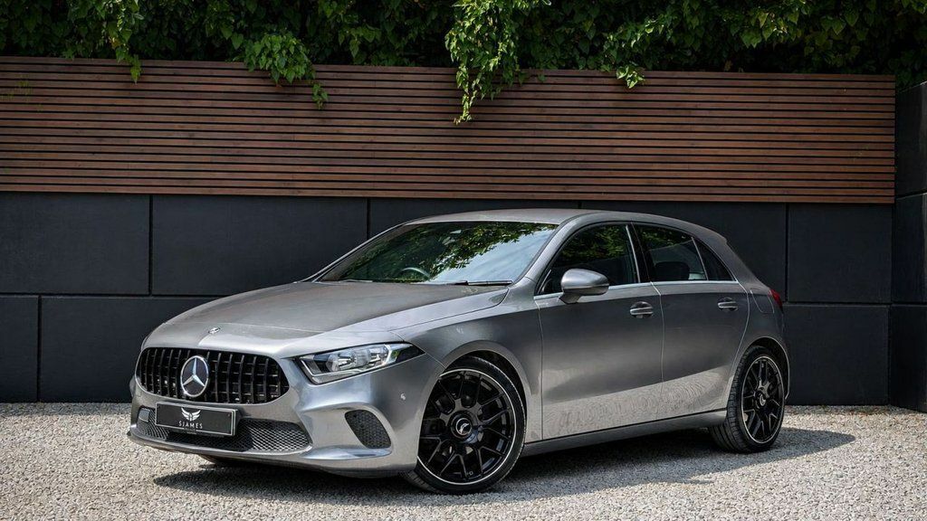 Mercedes-Benz A Class 2022 2.0 A180d Sport Executive Hatchback Die Grey