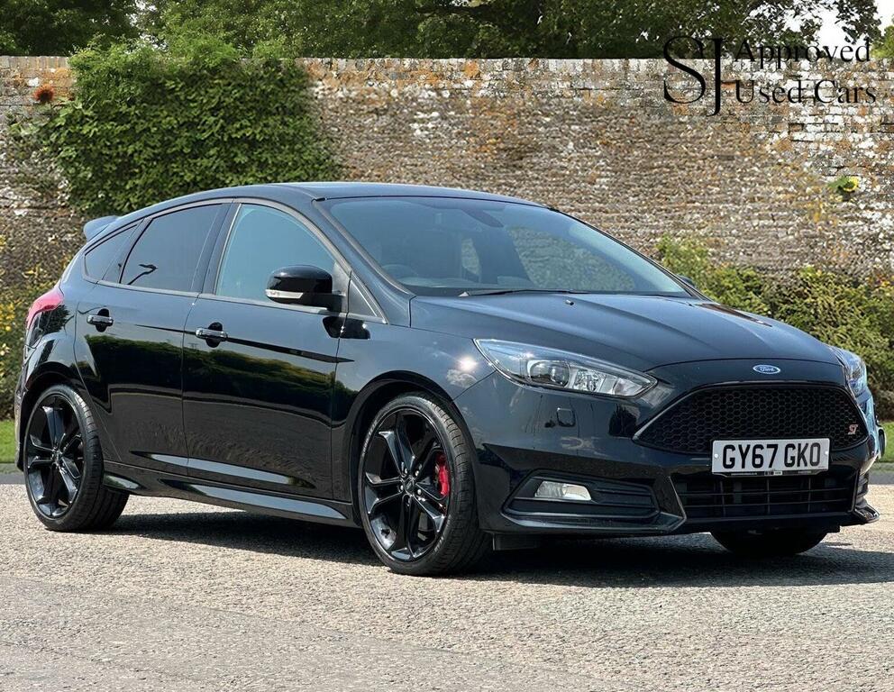 Ford Focus Hatchback 2.0 Tdci St-3 Euro 6 Ss 201767 Black