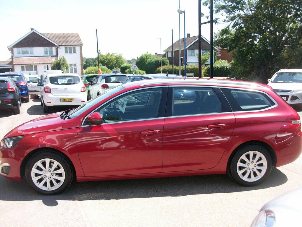 Peugeot 308 SW 1.6 Bluehdi Allure Euro 6 Ss Red #4