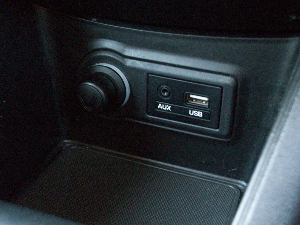 Hyundai Ix20 1.4 Blue Drive Se Hatchback Euro White #17