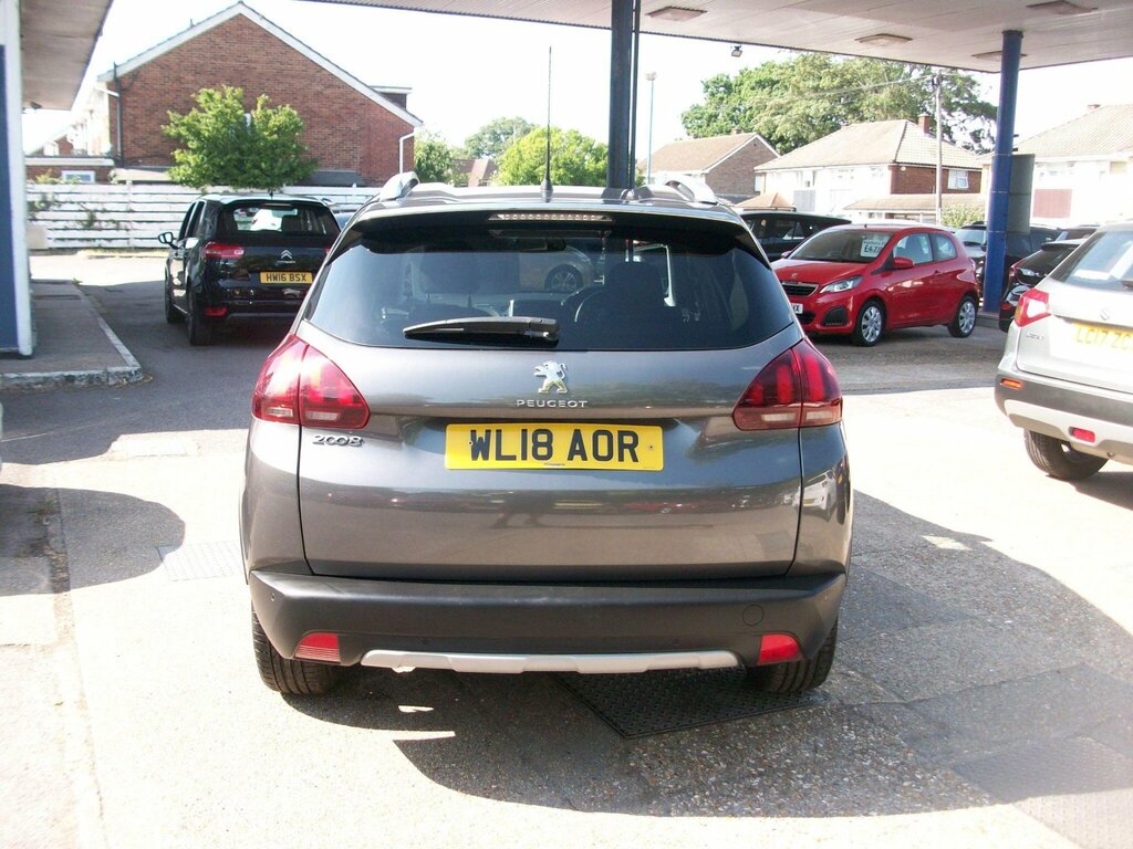 Peugeot 2008 1.2 Puretech Allure Euro 6 Ss Grey #6