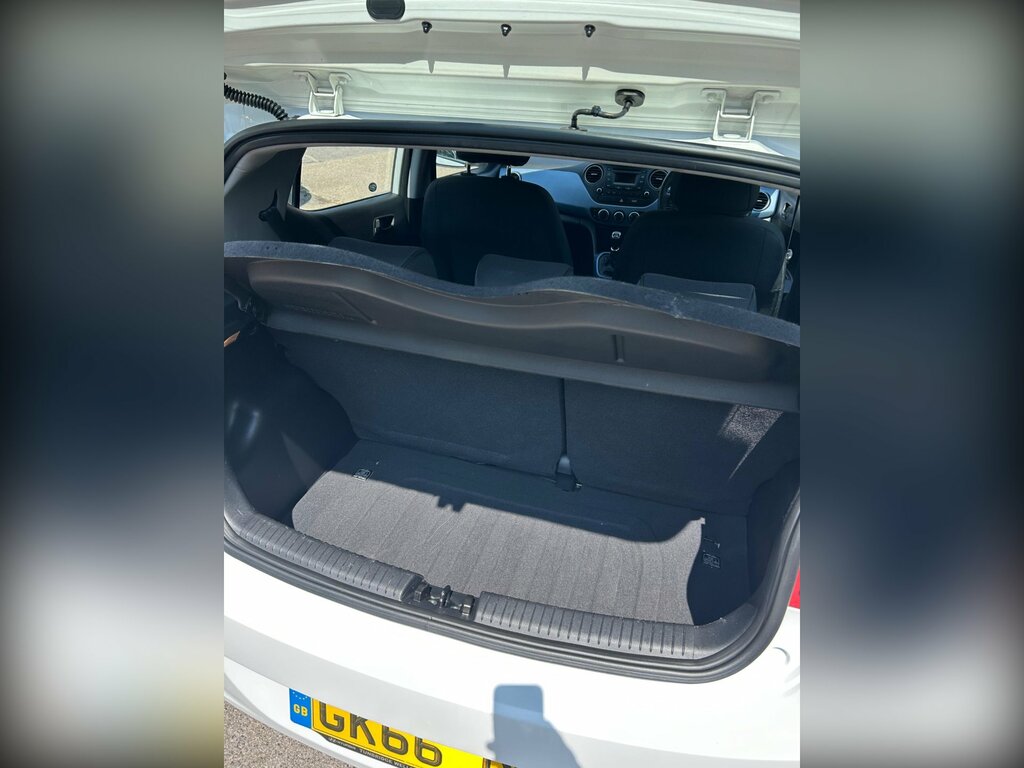 Hyundai I10 1.0 Se Euro 5 White #6
