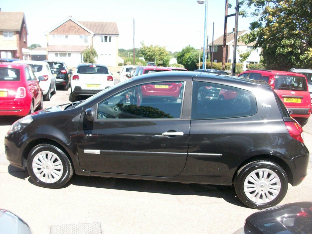 Renault Clio 1.2 I-music Euro 5 Black #4