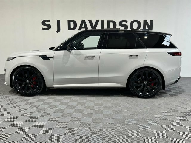 Land Rover Range Rover Sport 2024 3.0 D300 Mhev Dynamic Se Suv Black #6
