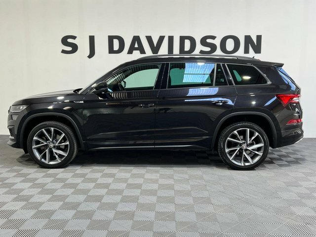 Skoda Kodiaq 2024 2.0 Tdi Sportline Suv Dsg 4Wd Euro Black #2