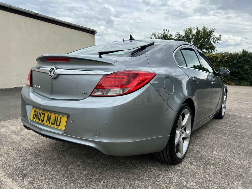Vauxhall Insignia 1.8 16V Sri Hatchback Euro 5 14 Black #8