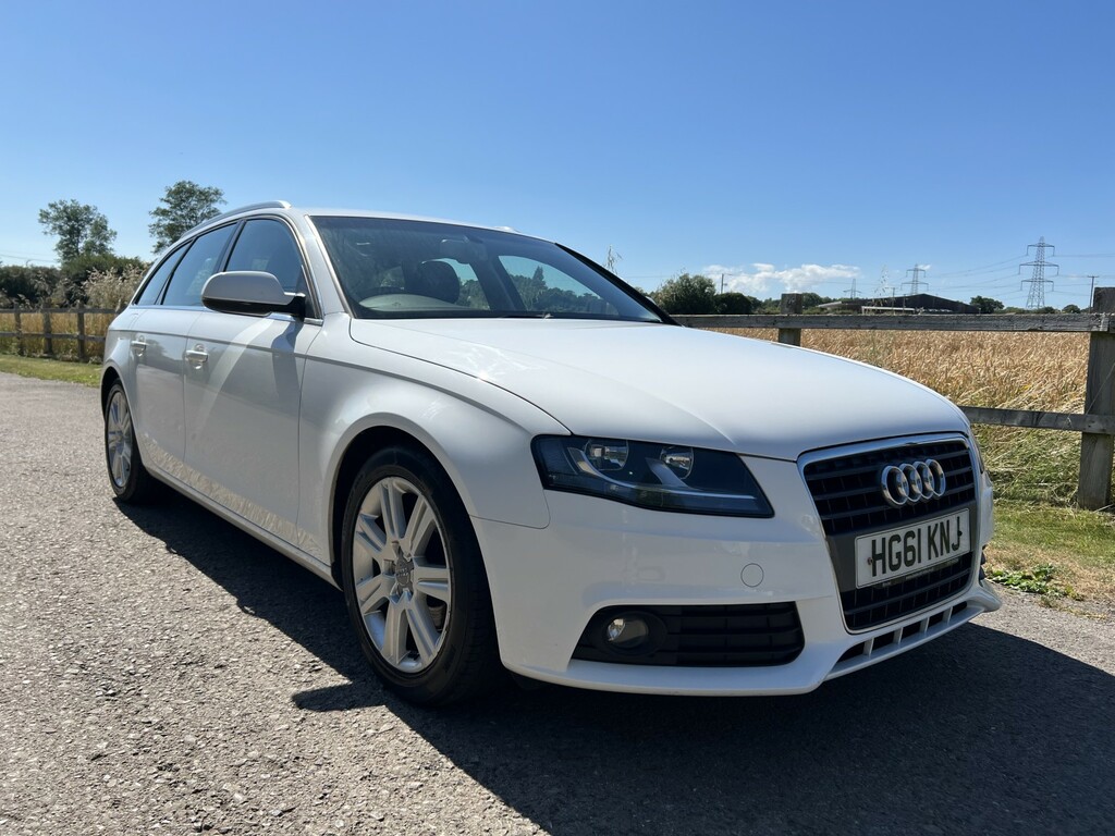 Audi A4 Avant 2.0 Tdie Se White #2