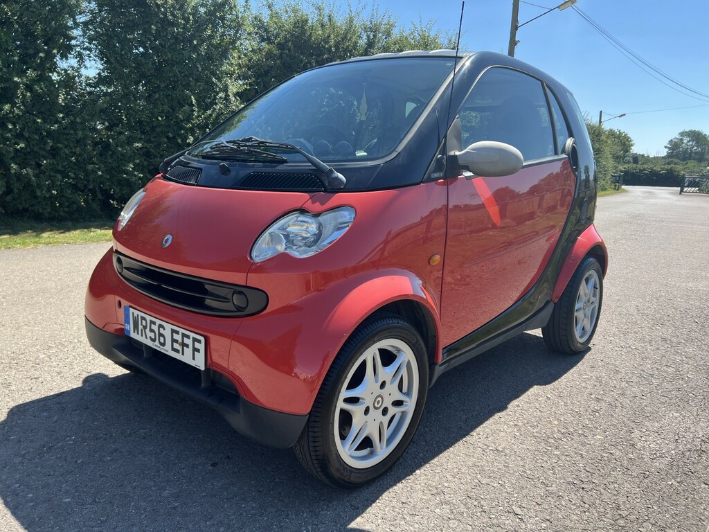 Smart Fortwo 0.7 City Pure Black #3
