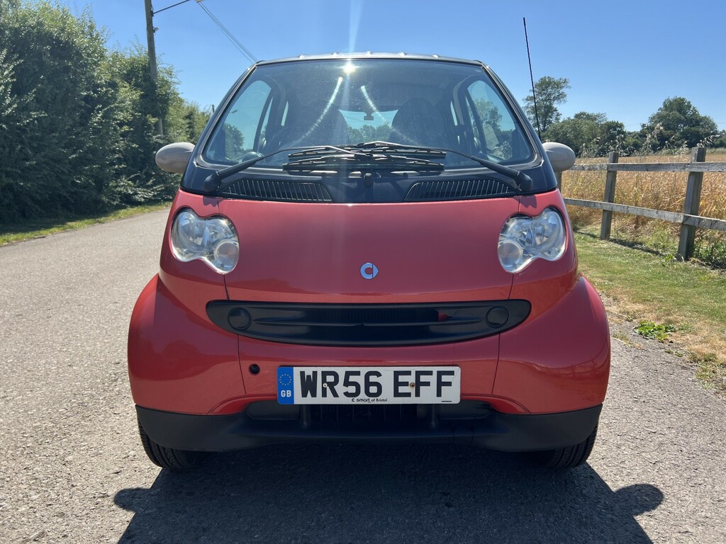 Smart Fortwo 0.7 City Pure Black #2