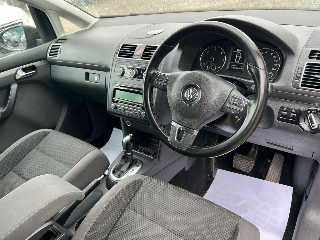 Volkswagen Touran Mpv 2.0 Tdi Match 7 Seats 201010 Red #17