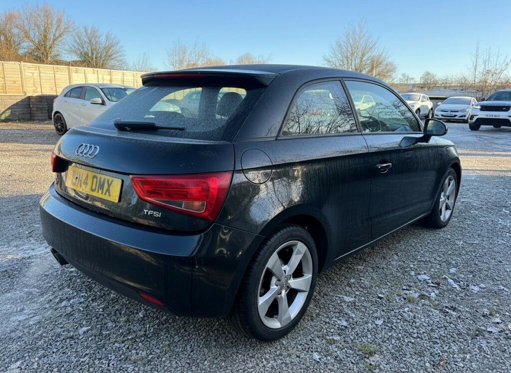 Audi A1 1.4 Tfsi Sport Black #3