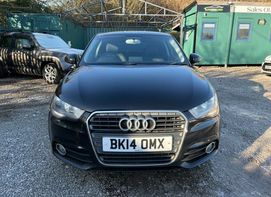 Audi A1 1.4 Tfsi Sport Black #2