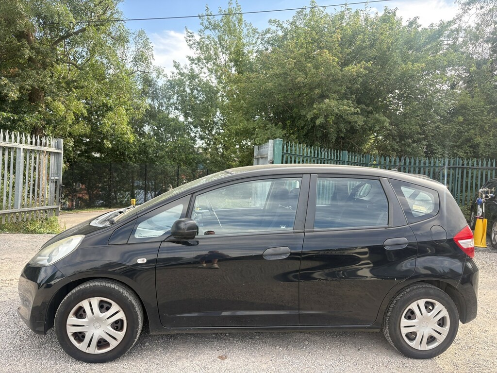 Honda Jazz 1.2 I-vtec S Black #4