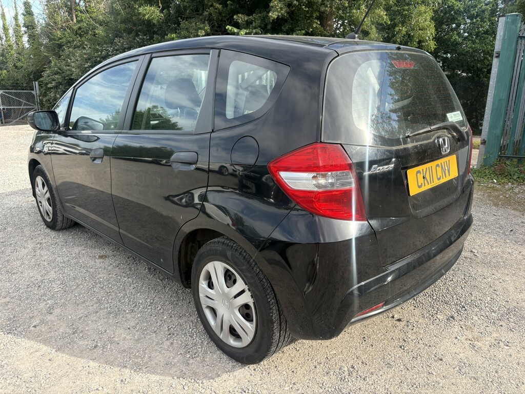 Honda Jazz 2011 Honda Jazznbsp1.3h Ima Hx-t Cvt Euro 5 Black #8