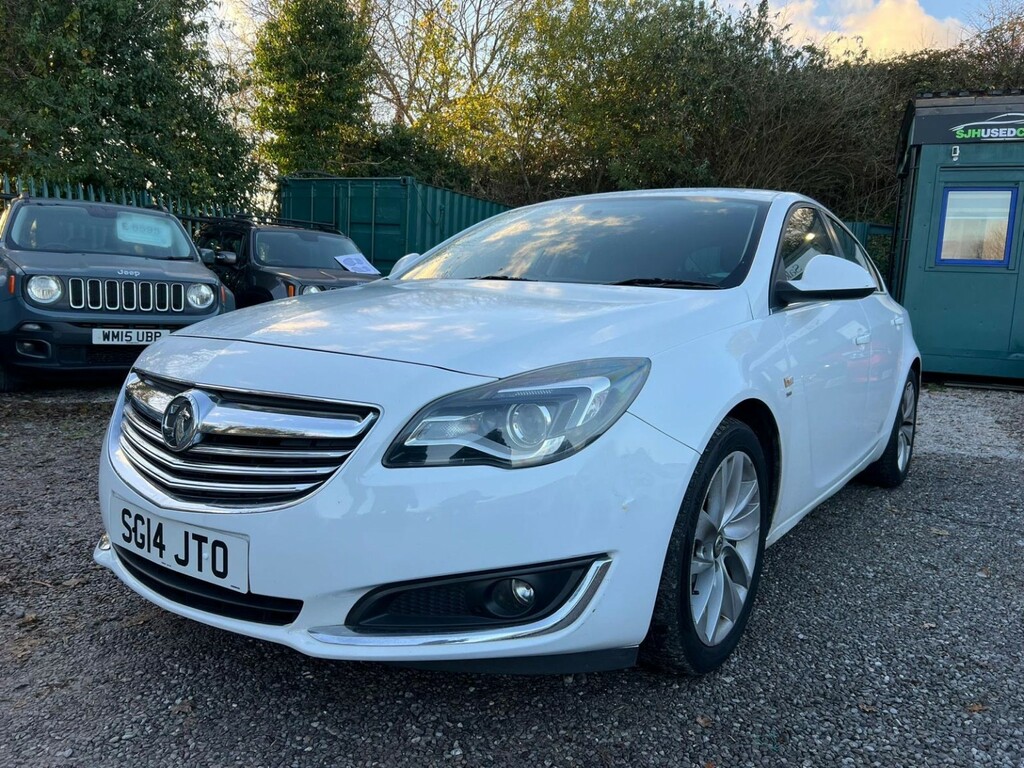Vauxhall Insignia 1.8 16V Sri White #3