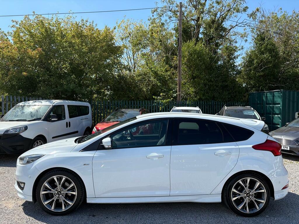 Ford Focus 1.5 T Ecoboost St-line White #4