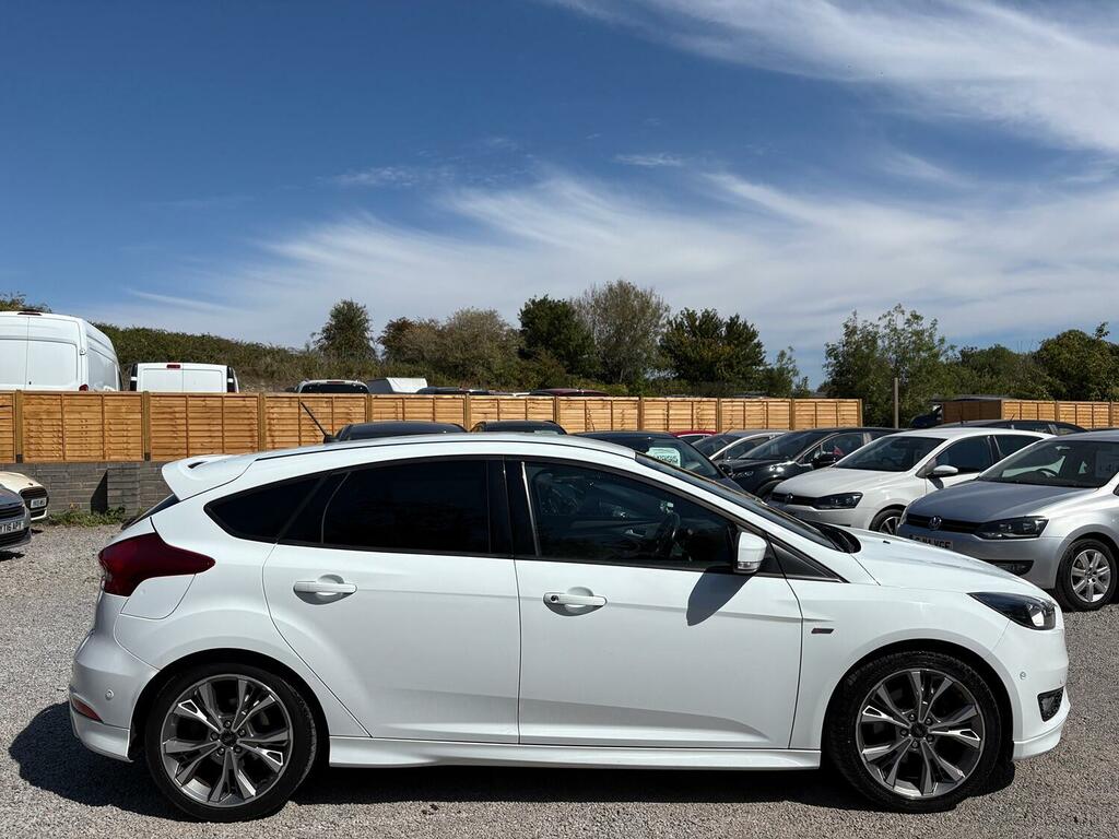 Ford Focus 1.5 T Ecoboost St-line White #2