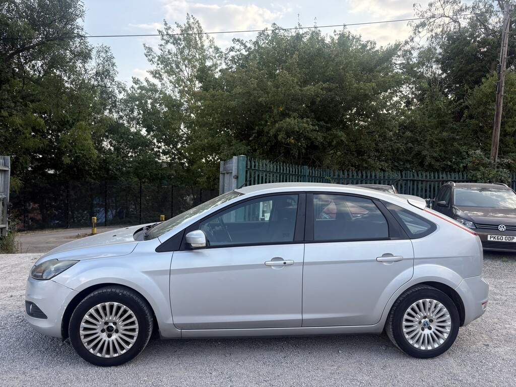 Ford Focus 1.6 Titanium Silver #4