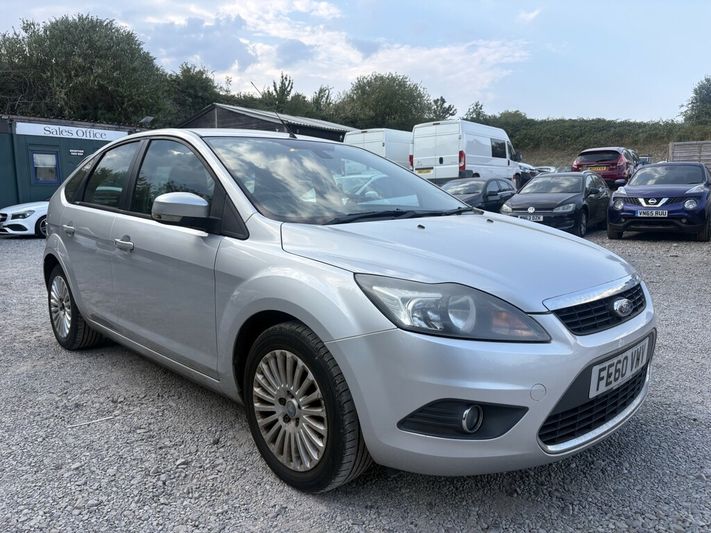 Ford Focus 1.6 Titanium Silver