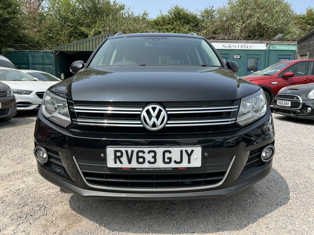 Volkswagen Tiguan 2.0 Tdi Bluemotion Tech Se Black #2