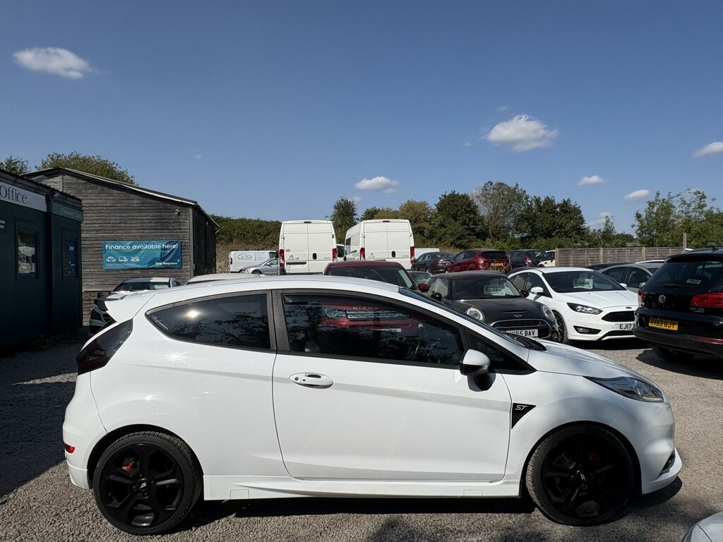 Ford Fiesta 1.6 T Ecoboost St-3 White #5