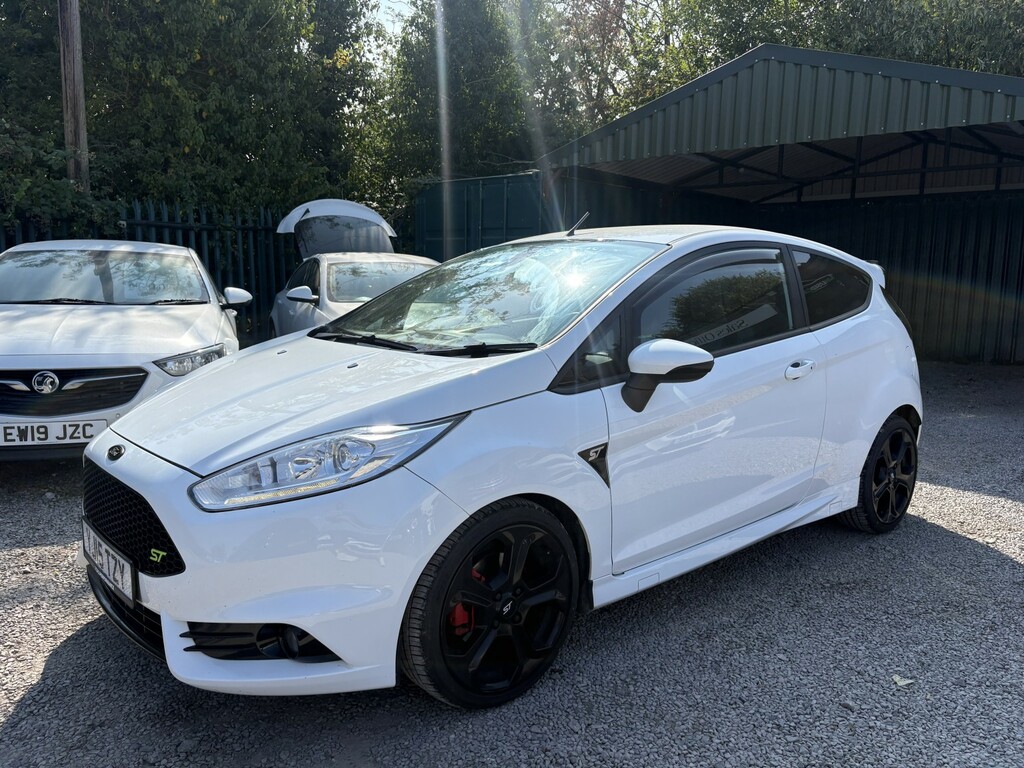 Ford Fiesta 1.6 T Ecoboost St-3 White #3