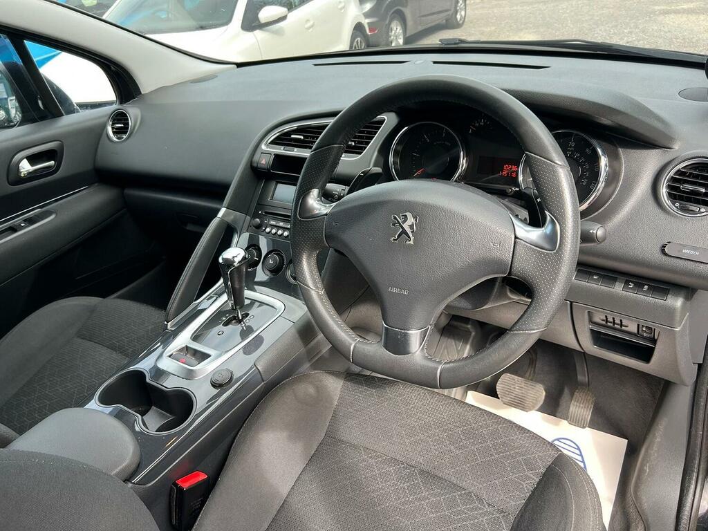 Peugeot 3008 Active White #8