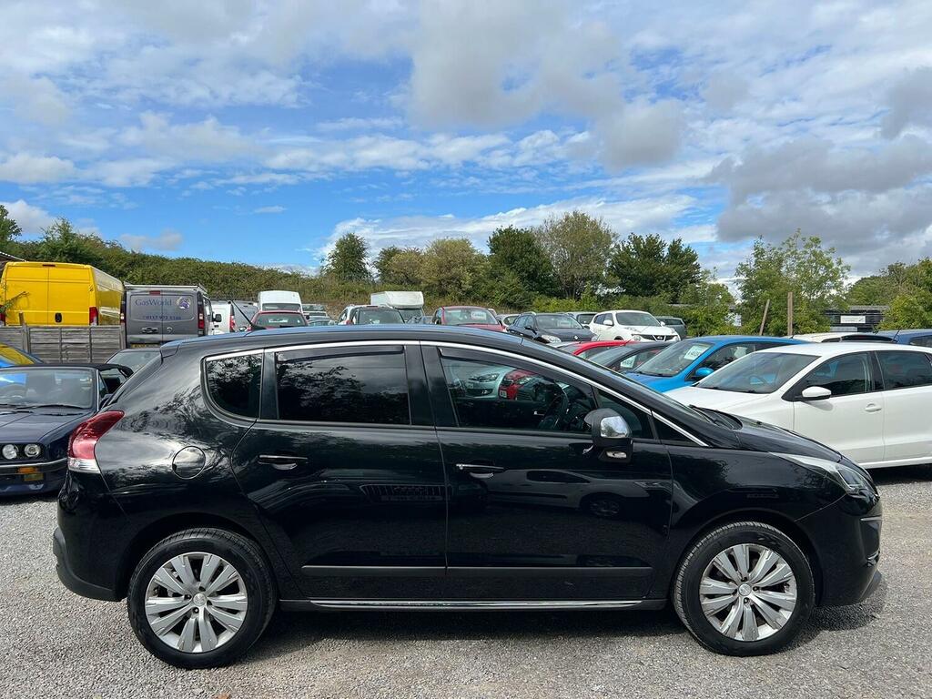 Peugeot 3008 1.6 E-hdi Active Black #4