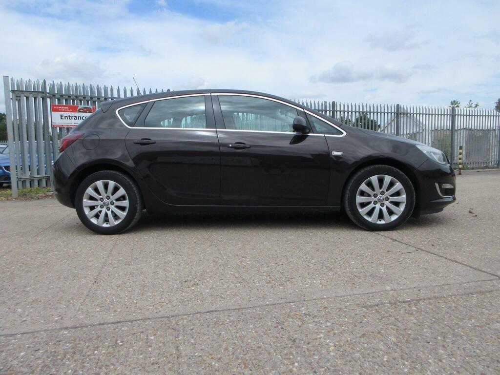Vauxhall Astra 2.0 Cdti Ecoflex Elite Euro 5 S S Red #4