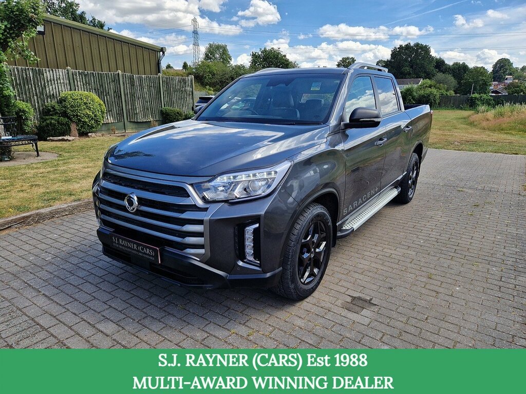 SsangYong Musso D Saracen Plus Grey
