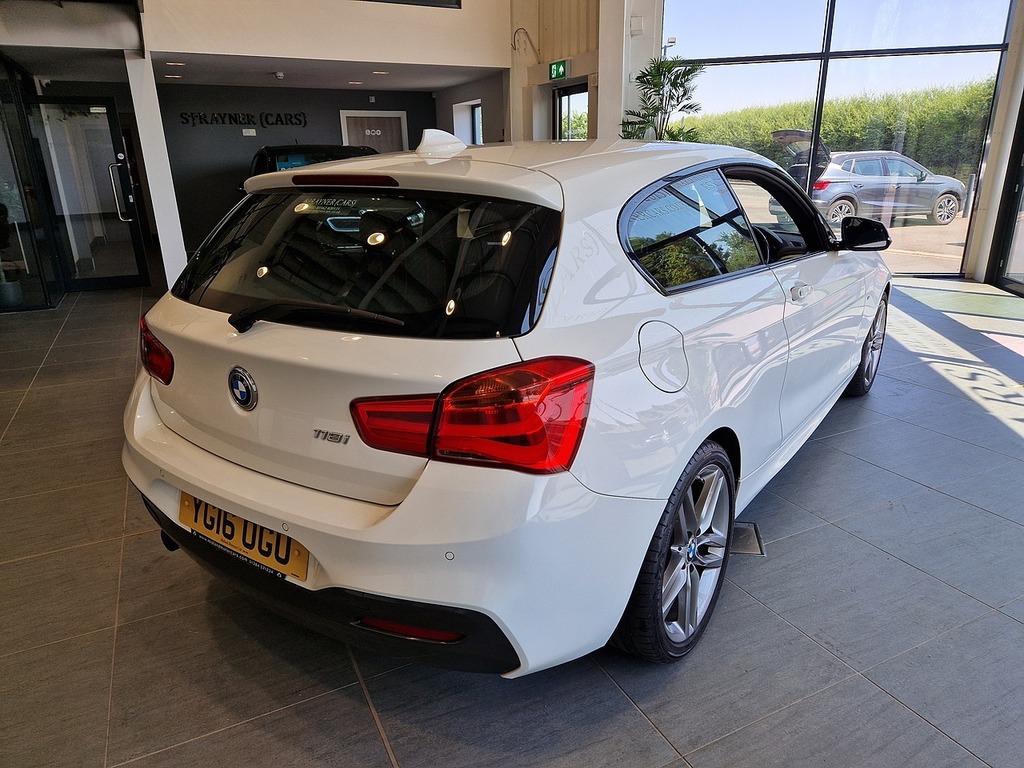BMW 1 Series 118I M Sport YG16OGU White #6