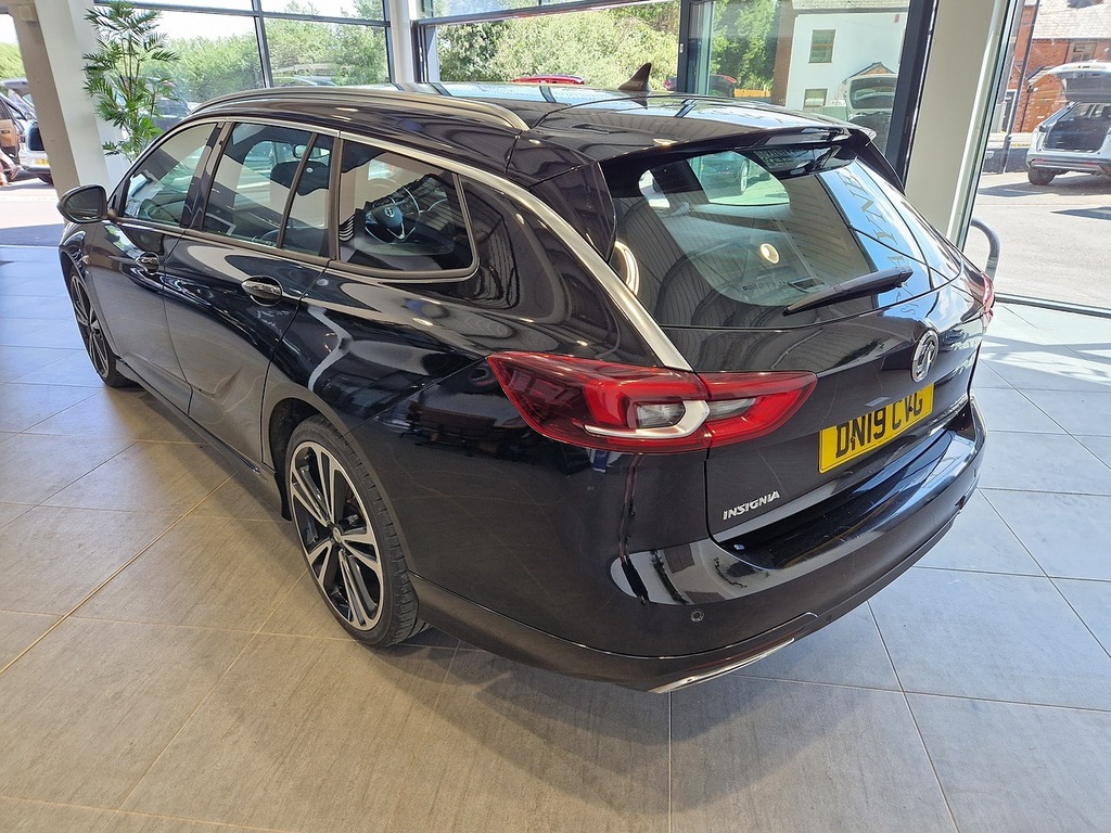 Vauxhall Insignia Turbo D Blueinjection Sri VX Line Nav Black #3