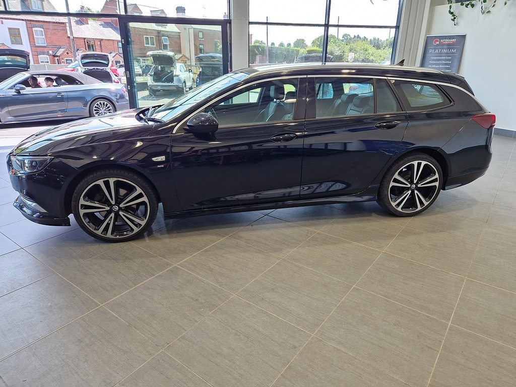 Vauxhall Insignia Turbo D Blueinjection Sri VX Line Nav Black #2