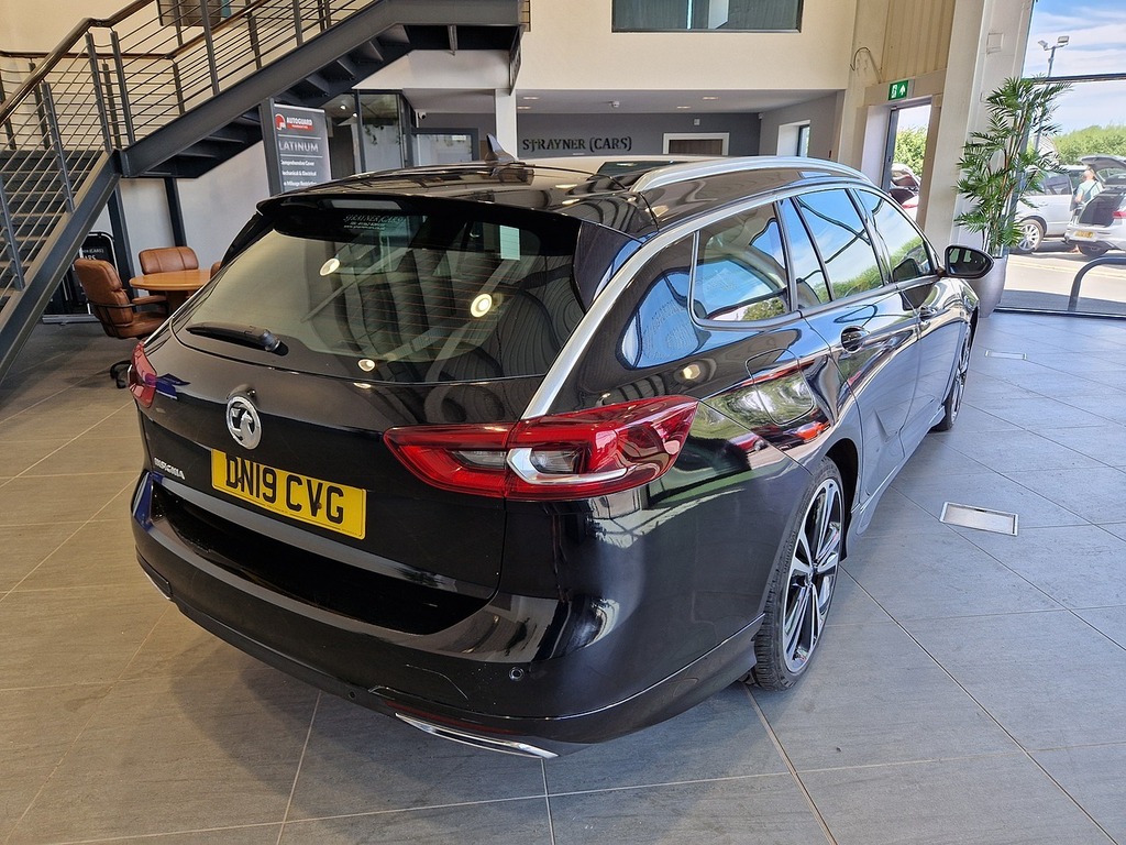 Vauxhall Insignia Turbo D Blueinjection Sri VX Line Nav Black #6