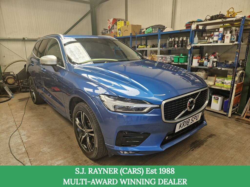 Volvo XC60 D5 Powerpulse R-design Blue