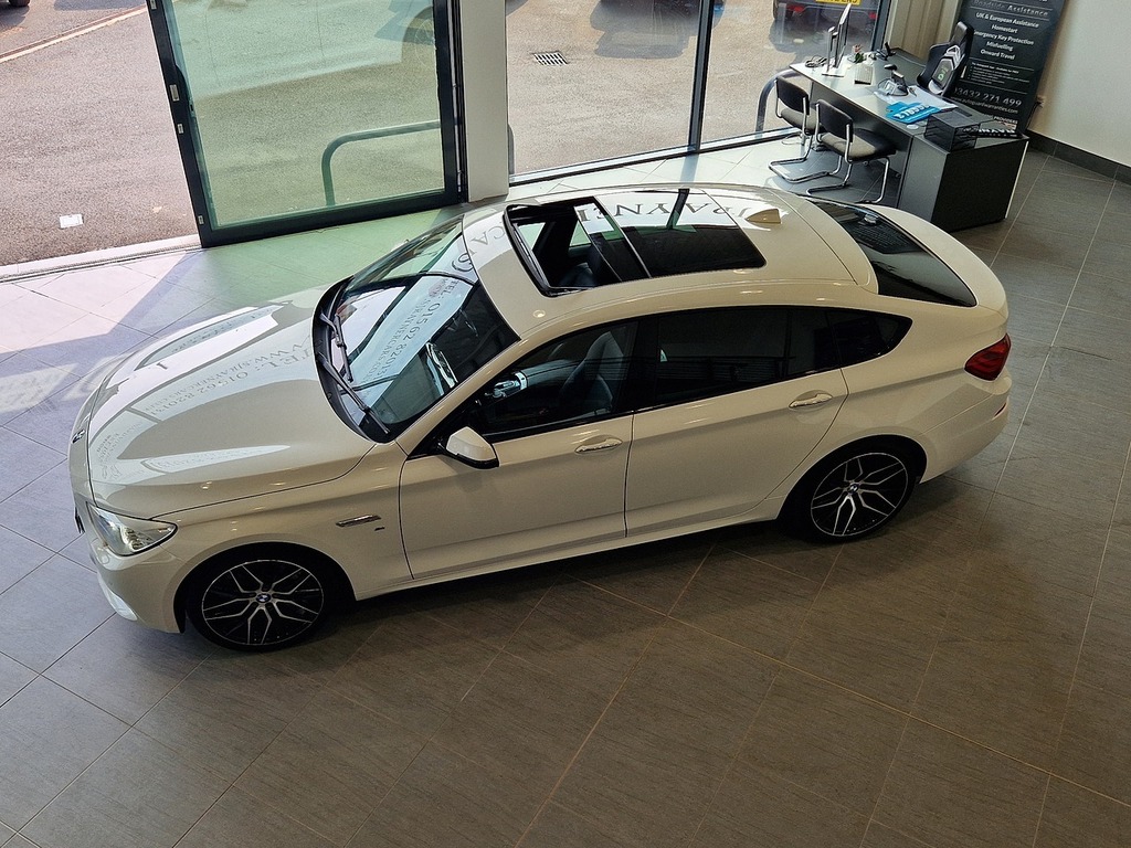 BMW 5 Series Gran Turismo 535D M Sport White #2