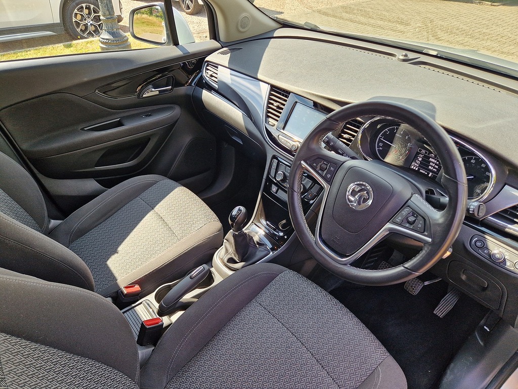Vauxhall Mokka X I Turbo Active Silver #2