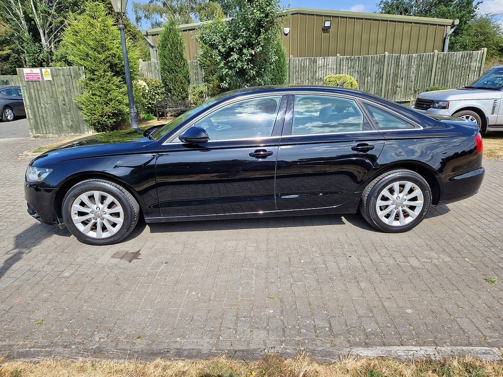 Audi A6 Saloon Tdi Se Black #2