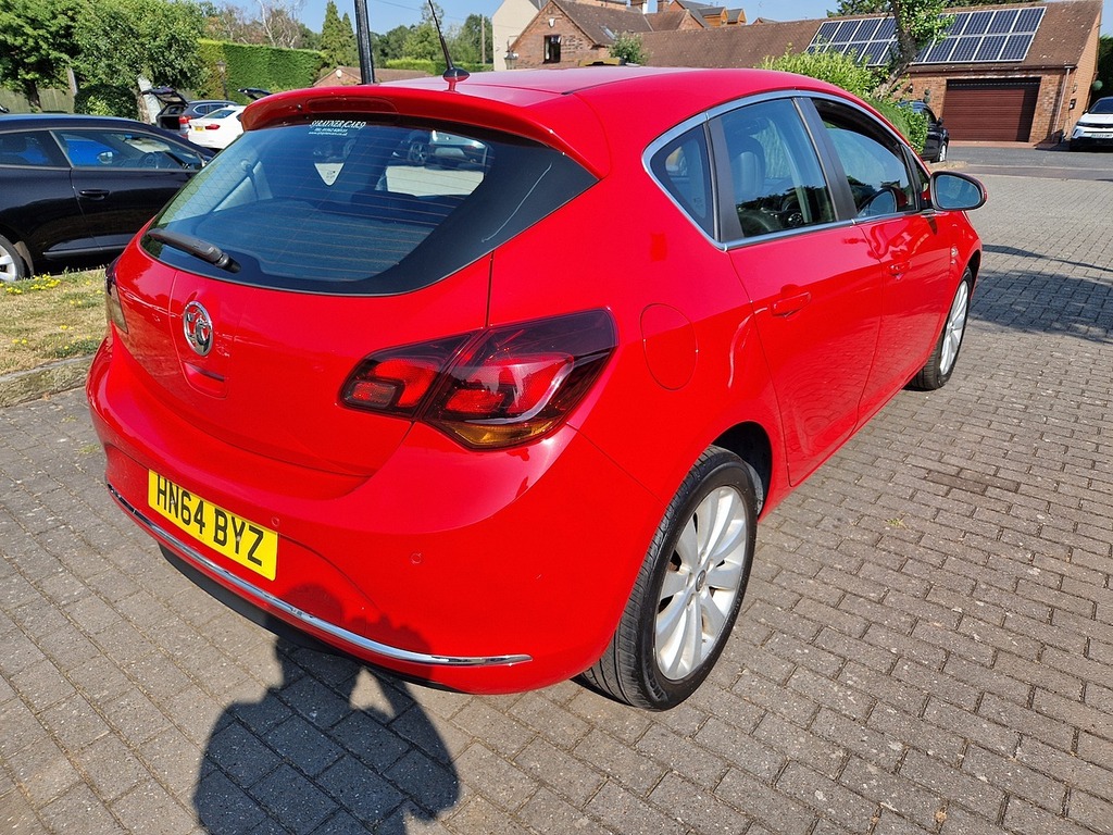 Vauxhall Astra Elite HN64BYZ Red #6
