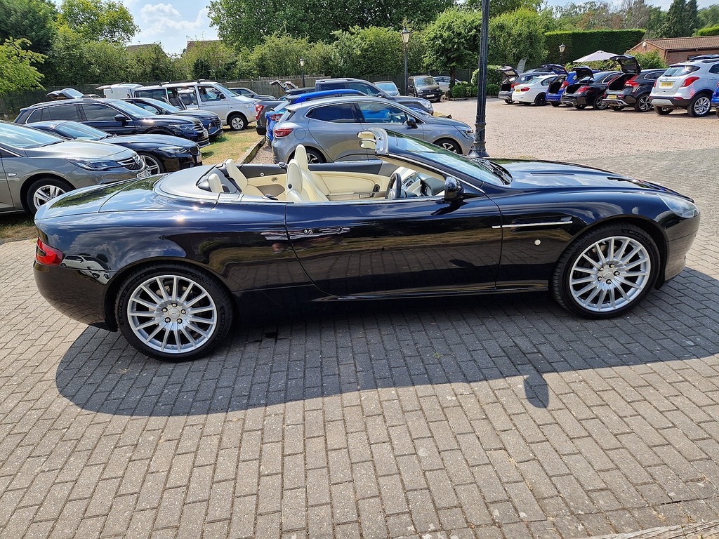 Aston Martin DB9 Volante Black #6