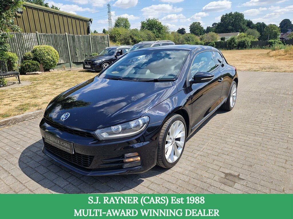 Volkswagen Scirocco Tsi Bluemotion Tech Gt Black