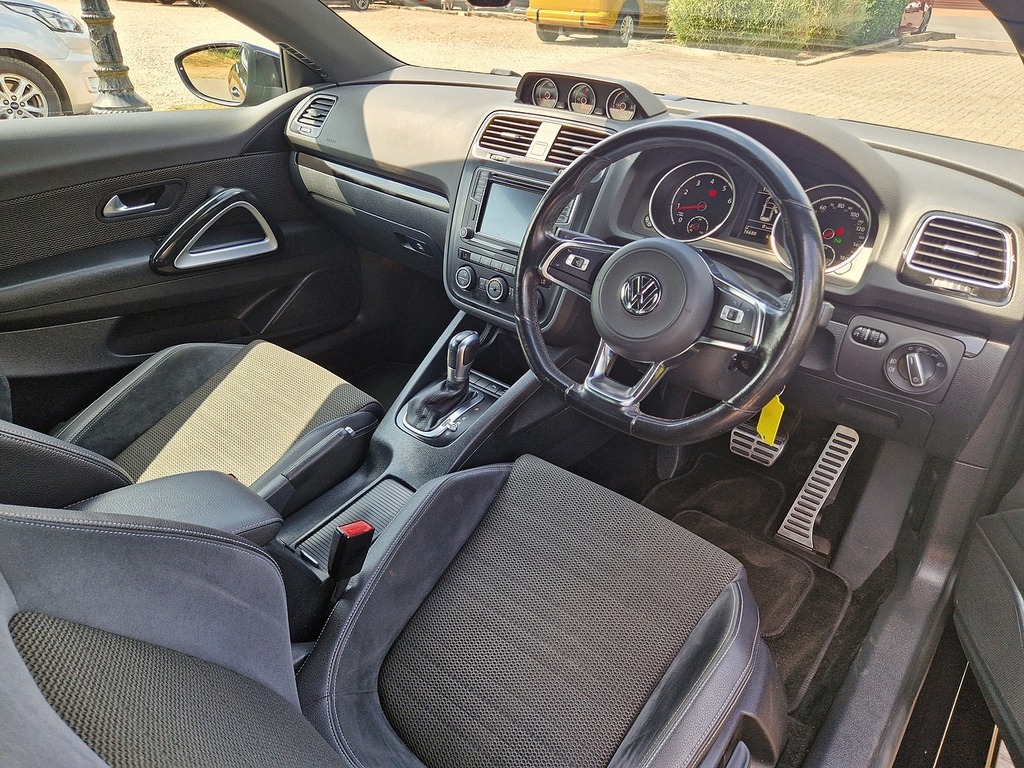 Volkswagen Scirocco Tsi Bluemotion Tech Gt Black #6