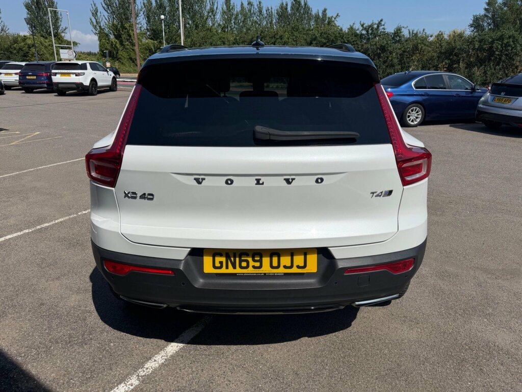 Volvo XC40 2.0 T4 R-design Awd Euro 6 Ss GN69OJJ White #4