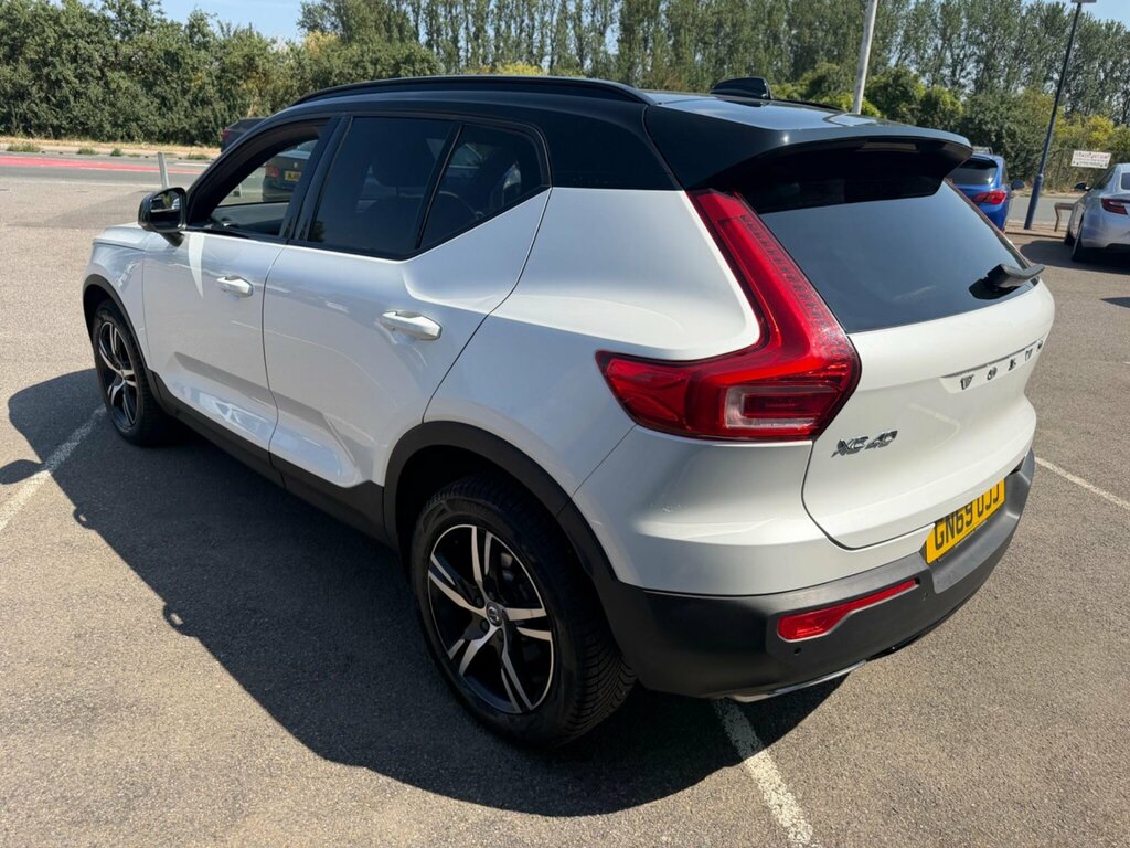 Volvo XC40 2.0 T4 R-design Awd Euro 6 Ss GN69OJJ White #6