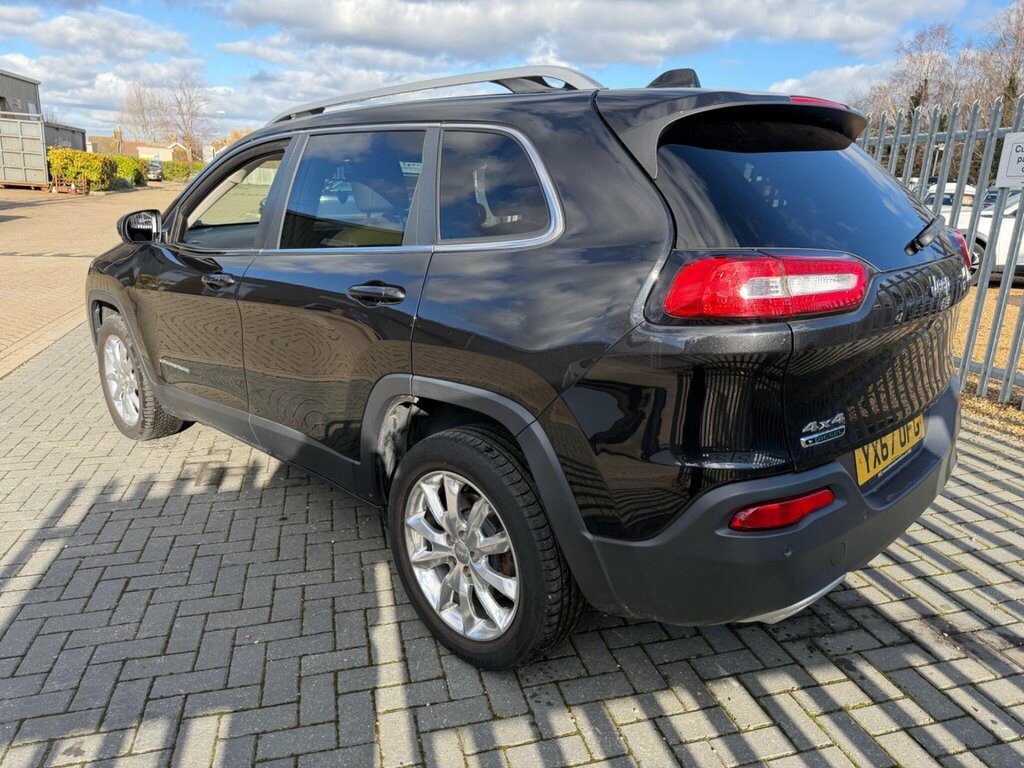 Jeep Cherokee Suv White #8