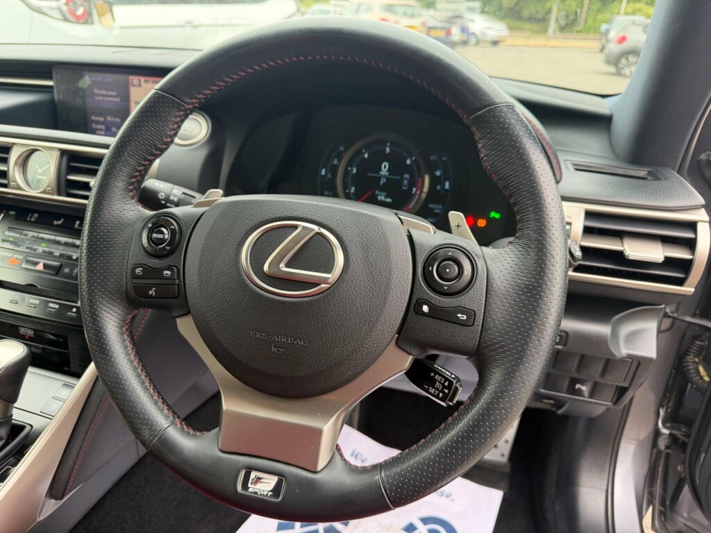 Lexus IS 300 2.5 Se E-cvt Euro 5 Ss White #14