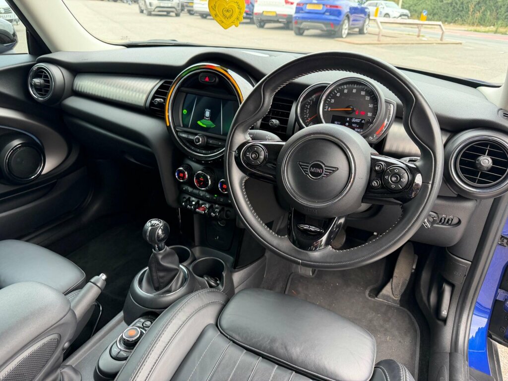 Mini Hatch 1.5 Cooper Sport Hatchback Euro Black #15