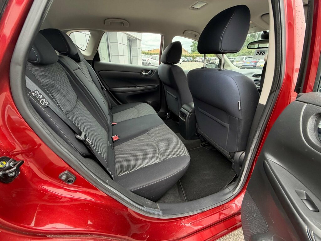 Nissan Pulsar Tekna Blue #17