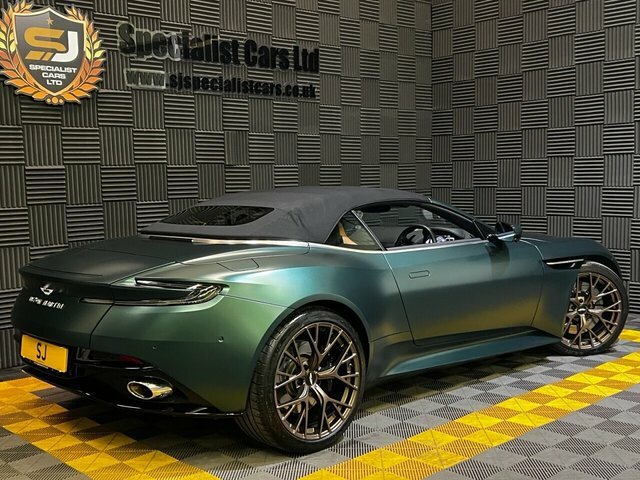 Aston Martin DB12 Volante 4.0 V8 Volante Euro 6 S S Green #19