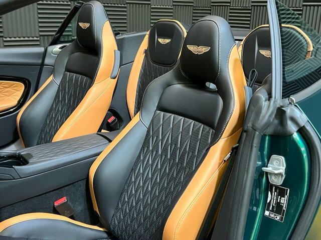Aston Martin DB12 Volante 4.0 V8 Volante Euro 6 S S Green #28